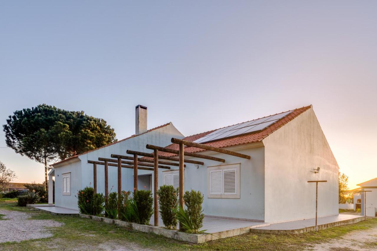 Na Quinta- Alojamento Rural Com Piscina De Agua Salgada Poceirao ภายนอก รูปภาพ