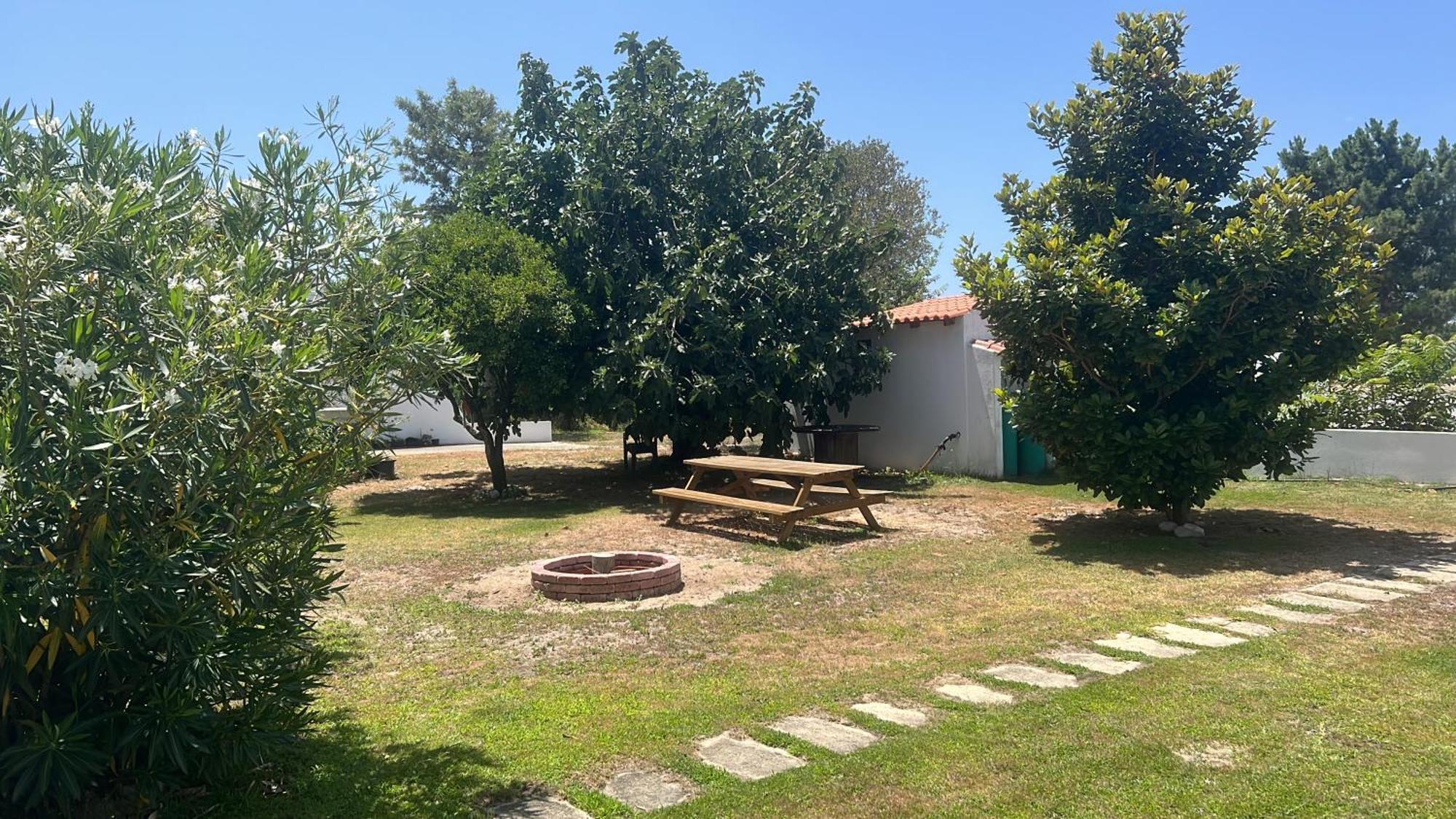 Na Quinta- Alojamento Rural Com Piscina De Agua Salgada Poceirao ภายนอก รูปภาพ